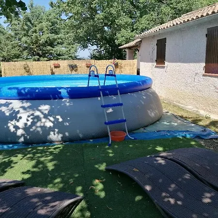 Casa vacanze L'oustau De Moun Paire